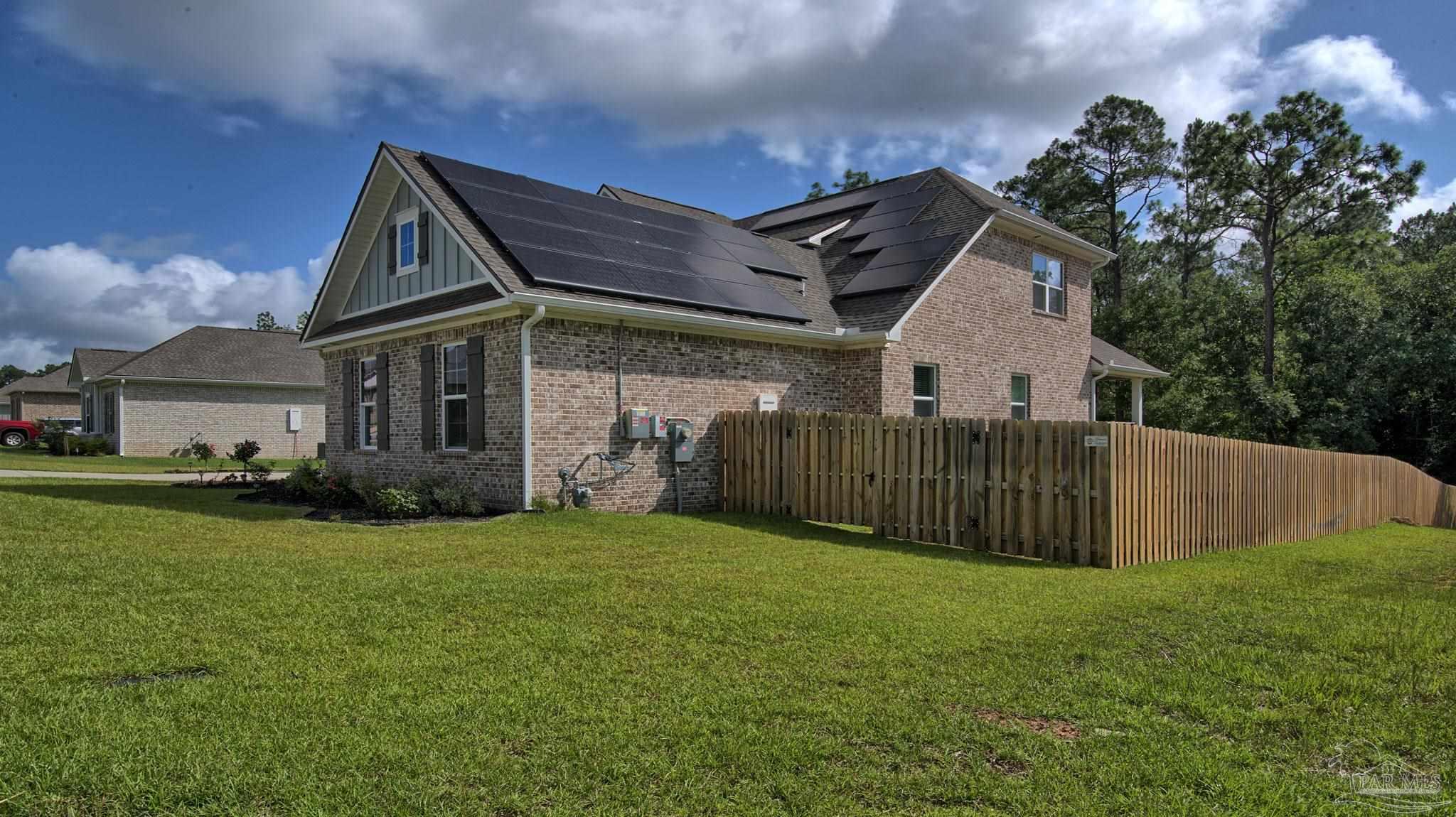 2990 Trestle Way Cantonment, FL 32533 - Photo 2 of 23