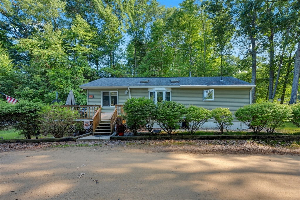 2 Roberts Park Road Holland, MA 01521 - Photo 8 of 10