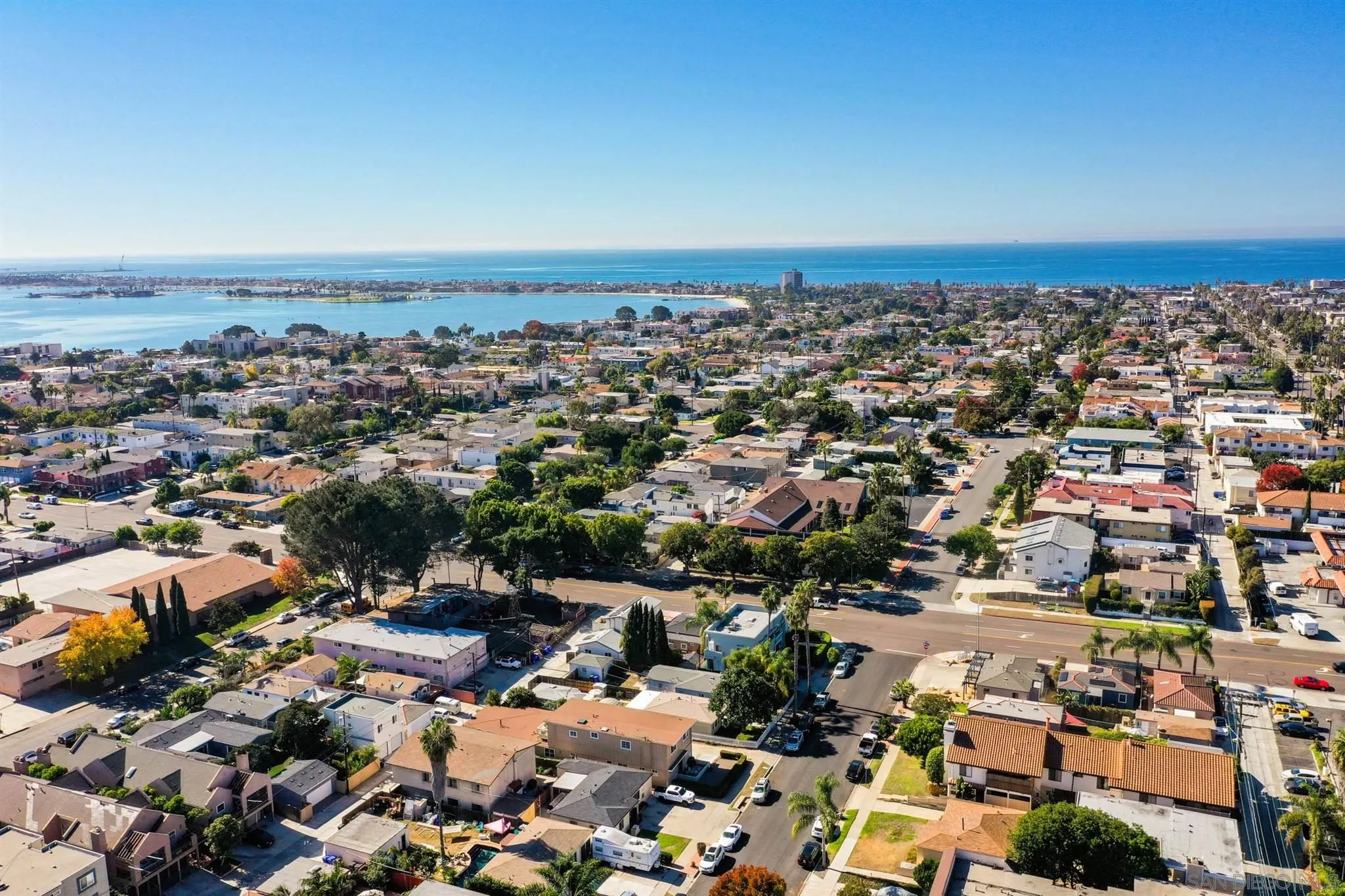 1633 Thomas Avenue San Diego, CA 92109 - Photo 47 of 48 an aerial view of a city