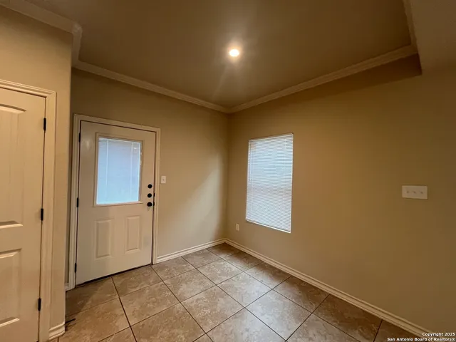 $1,295 | 7113 Micayla Cove, Unit 104, San Antonio, TX 78244