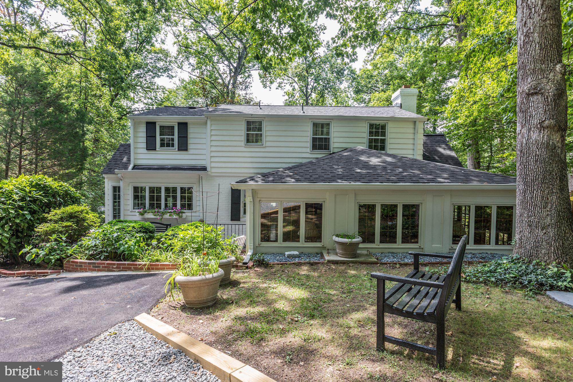 6878 Churchill Road McLean, VA 22101 - Photo 27 of 29 Rear Exterior