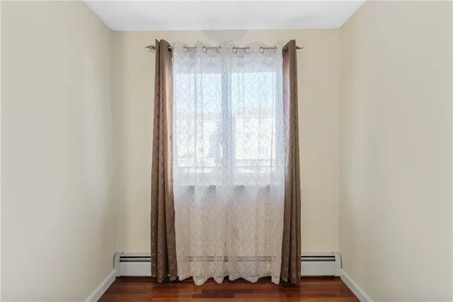 $2,100 | 66 Girard Avenue, Unit 417, Newport, RI 02840