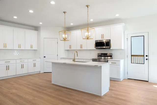 $539,000 | 3563 Knollwood Hill Drive, Red Bank, TN 37415