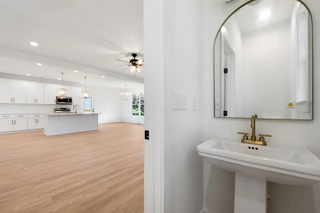 $539,000 | 3563 Knollwood Hill Drive, Red Bank, TN 37415