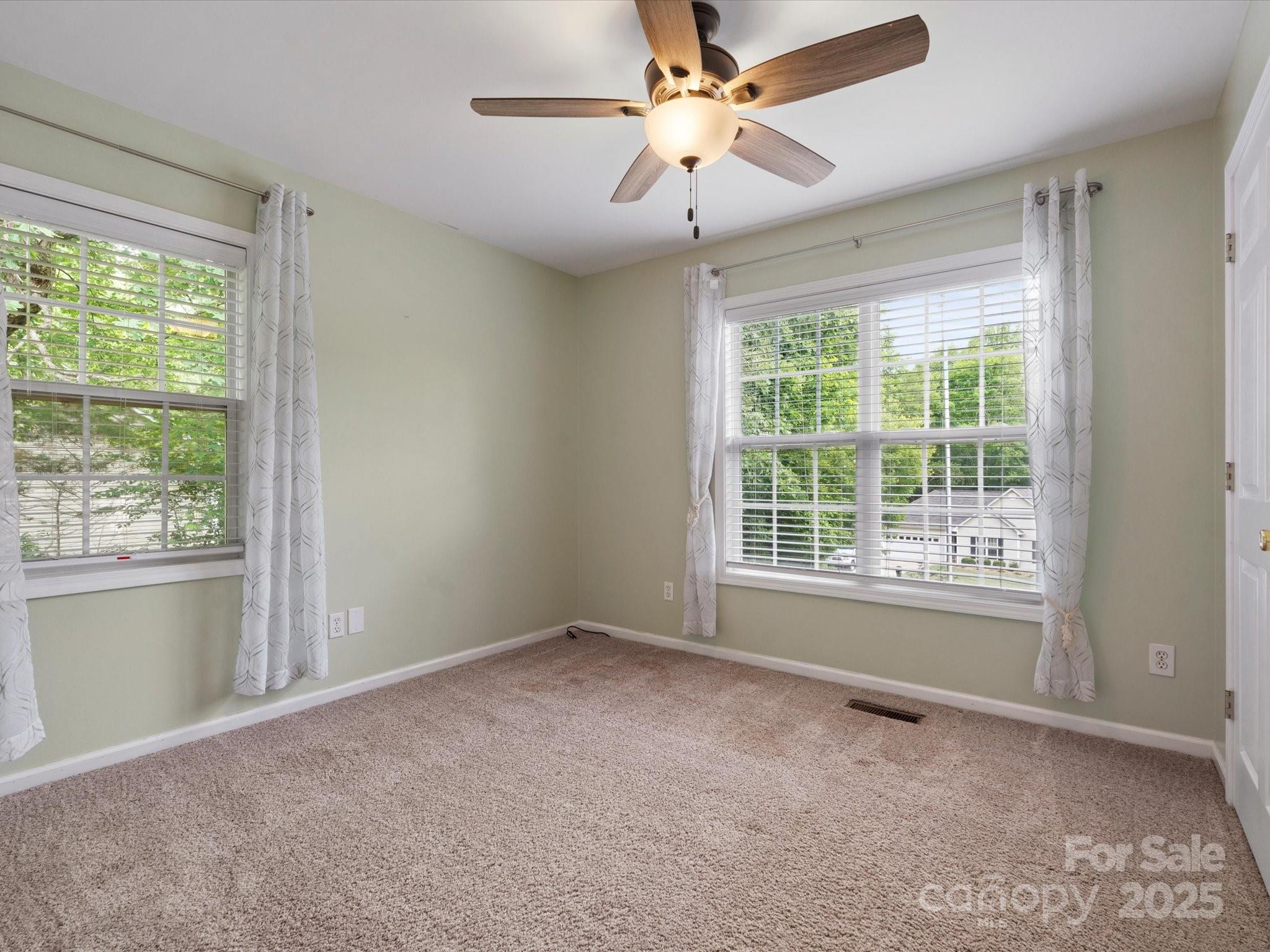 730 Cove Road Gastonia, NC 28052 - Photo 8 of 22 Gallery Image 8