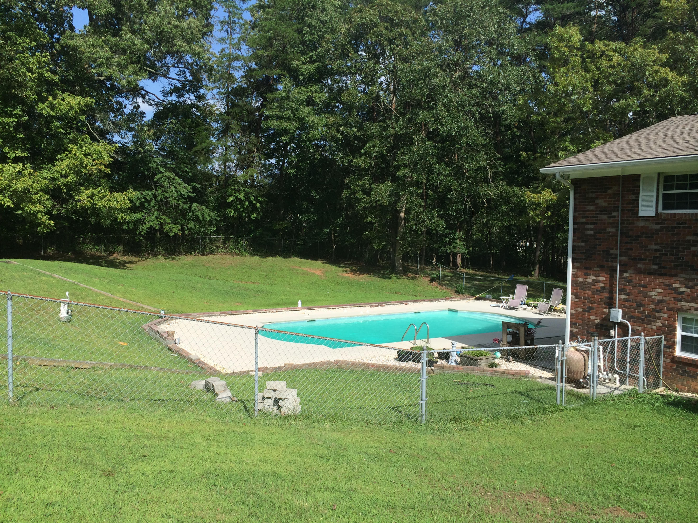 223 Raccoon Valley Road Powell, TN 37849 - Photo 6 of 9 Raccoon.Valley.223.pool