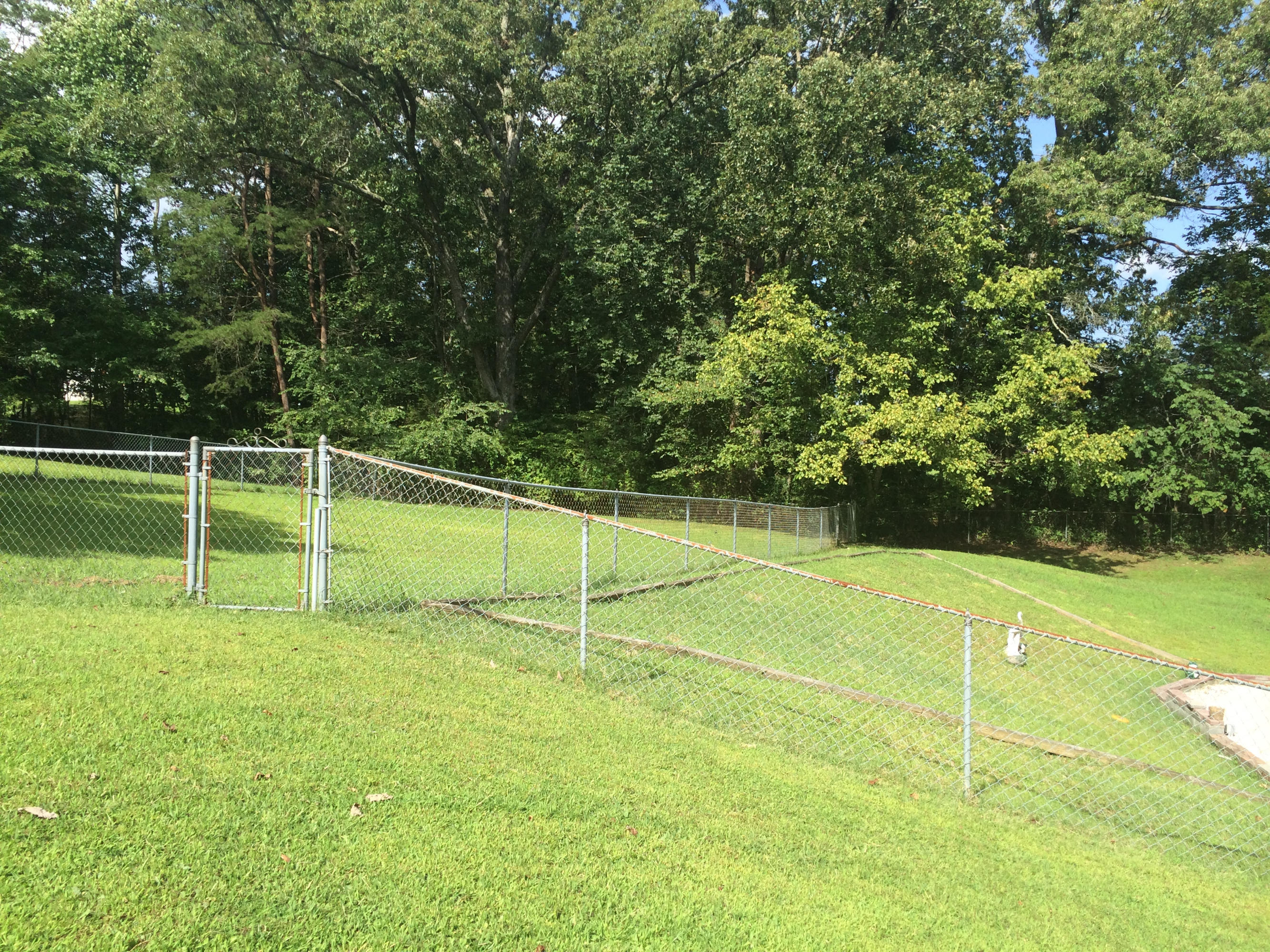 223 Raccoon Valley Road Powell, TN 37849 - Photo 7 of 9 Raccoon.Valley.223 fence