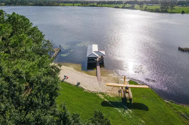 $1,300,000 | 39623 County Road 439, Umatilla, FL 32784