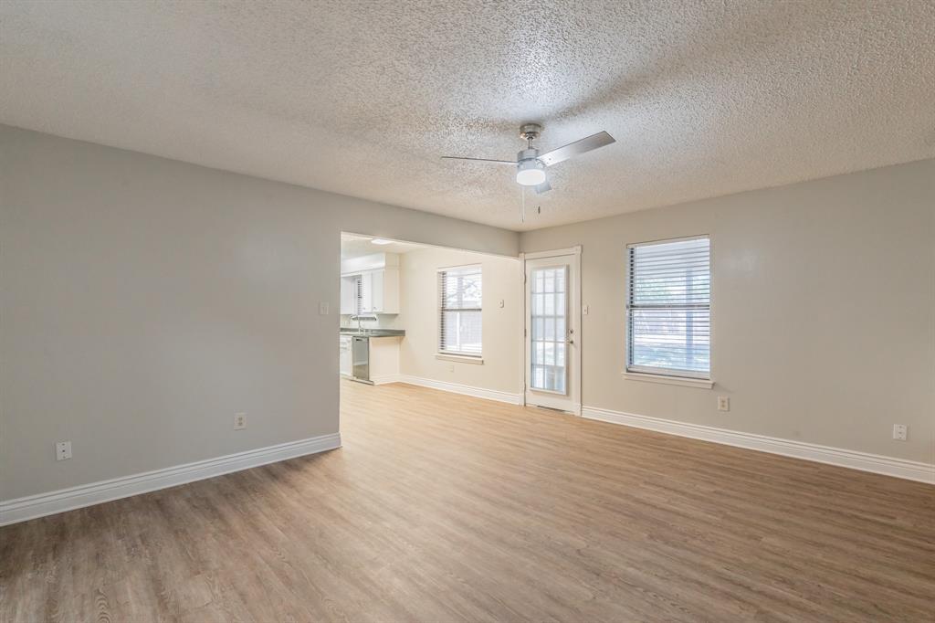 1517 Raintree Lane Cleburne, TX 76033 - Photo 8 of 31 Gallery Image 8