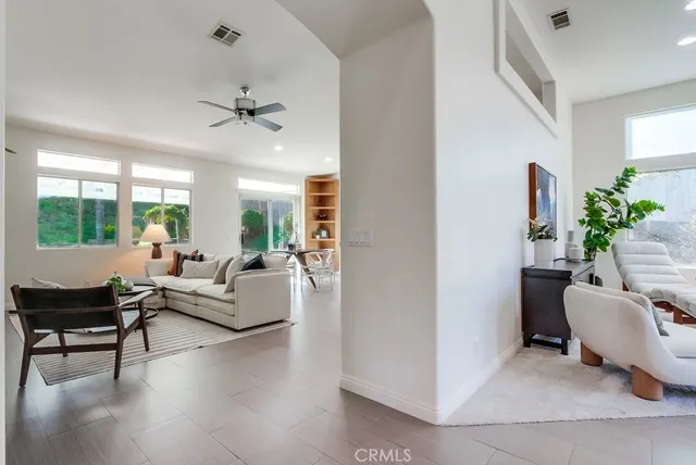 $1,048,800 | 1547 Saran Court, Oceanside, CA 92056