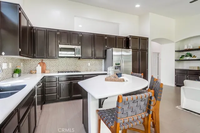 $1,048,800 | 1547 Saran Court, Oceanside, CA 92056