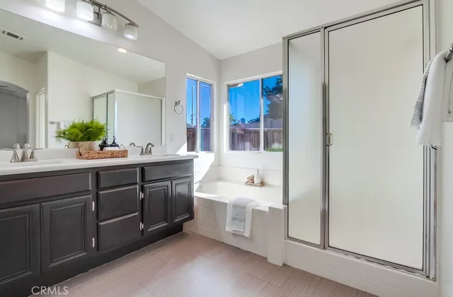 $1,048,800 | 1547 Saran Court, Oceanside, CA 92056