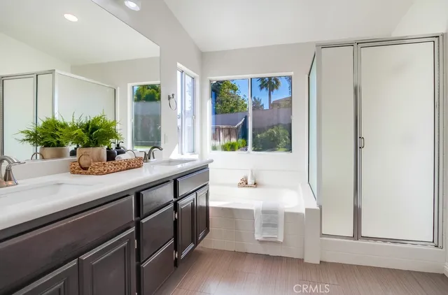 $1,048,800 | 1547 Saran Court, Oceanside, CA 92056