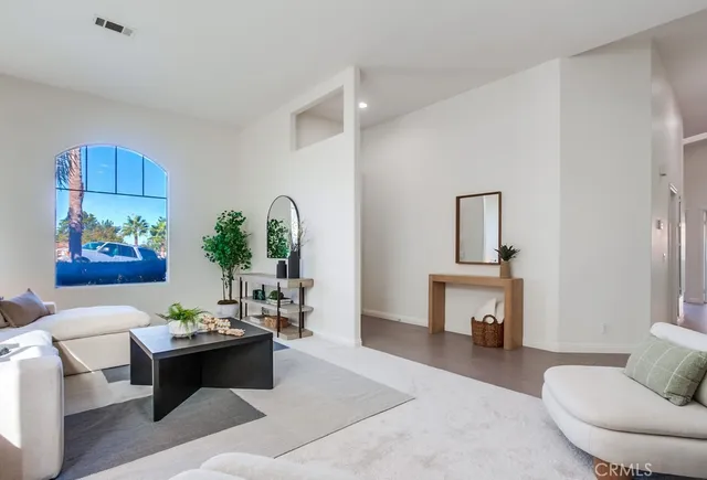 $1,048,800 | 1547 Saran Court, Oceanside, CA 92056