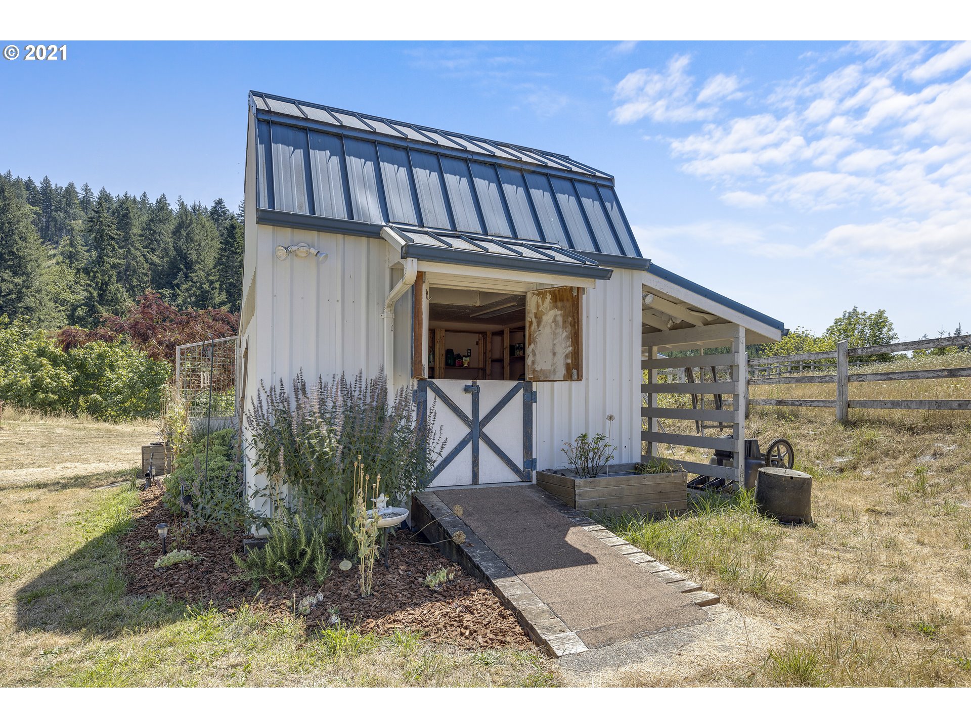 11710 Dupee Valley Road Sheridan, OR 97378 - Photo 21 of 32 Gallery Image 21