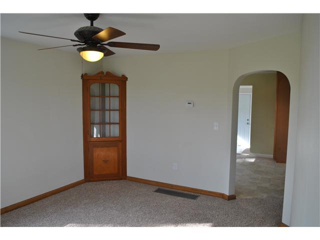 1679 Riley Road Northeast Newark, OH 43055 - Photo 12 of 24 Gallery Image 12
