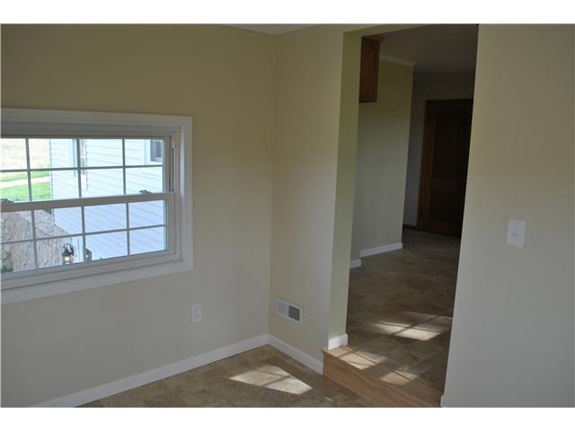 1679 Riley Road Northeast Newark, OH 43055 - Photo 13 of 24 Gallery Image 13