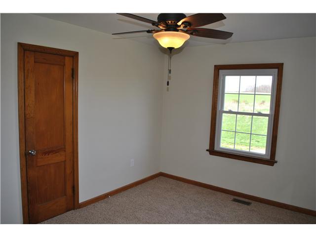1679 Riley Road Northeast Newark, OH 43055 - Photo 14 of 24 Gallery Image 14