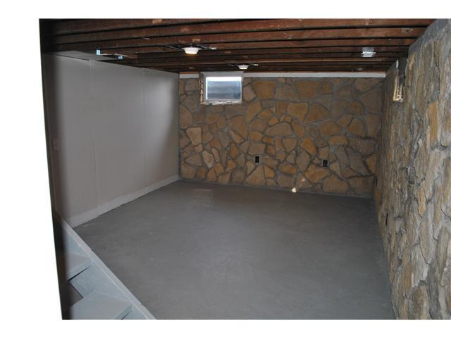 1679 Riley Road Northeast Newark, OH 43055 - Photo 21 of 24 Gallery Image 21