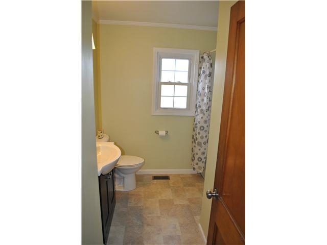 1679 Riley Road Northeast Newark, OH 43055 - Photo 6 of 24 Gallery Image 6
