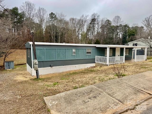 350 39th St Place Southwest Hickory, NC 28602 - Photo 18 of 19 a view of a house with a backyard
