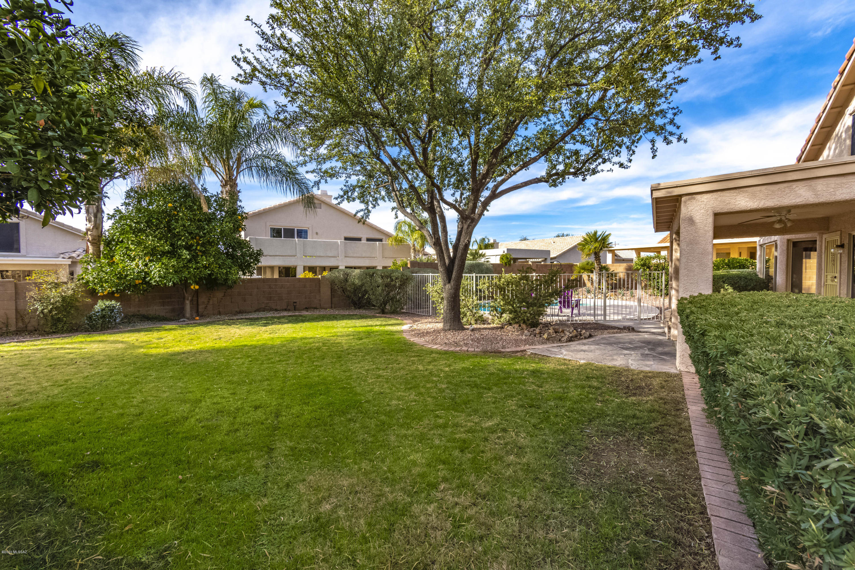 12411 North Mt Bigelow Road Oro Valley, AZ 85755 - Photo 5 of 49