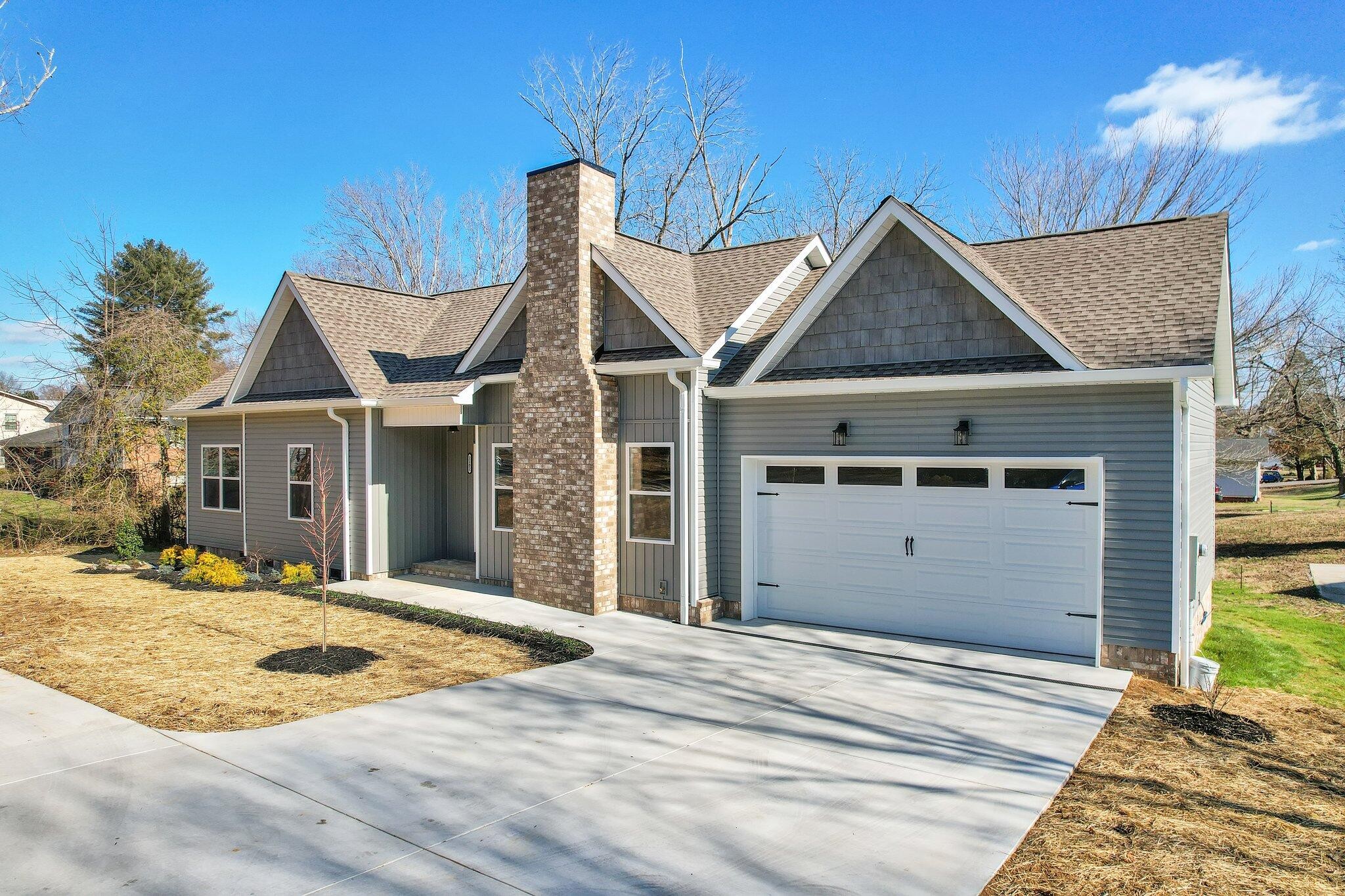 2102 Peerless Road Northwest Cleveland, TN 37311 - Photo 3 of 25 Gallery Image 3