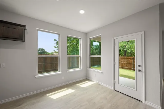 $739,900 | 3121-3123 Long Rope Lane, Denton, TX 76209