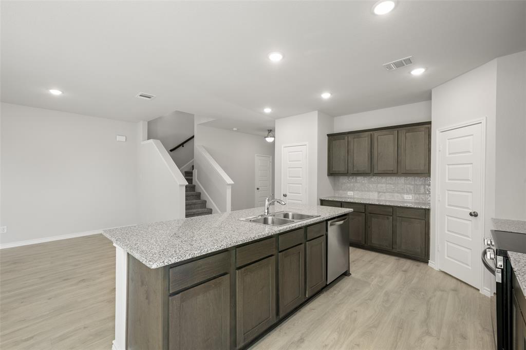 3121-3123 Long Rope Lane Denton, TX 76209 - Photo 9 of 29 3121-3123 Long Rope- Kitchen-3