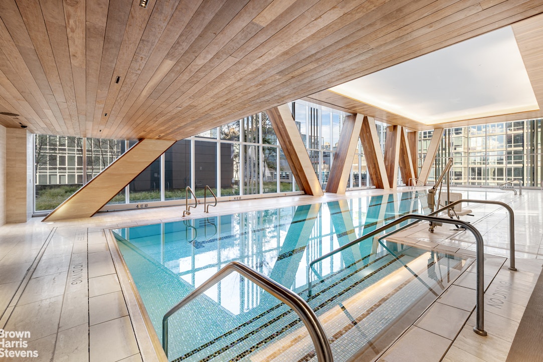 1 West End Avenue, Unit 28H Manhattan, NY 10069 - Photo 18 of 20 a view of a balcony with furniture