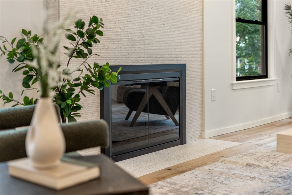 179 Woodcliff Road Newton, MA 02461 - Photo 7 of 37 Gallery Image 7