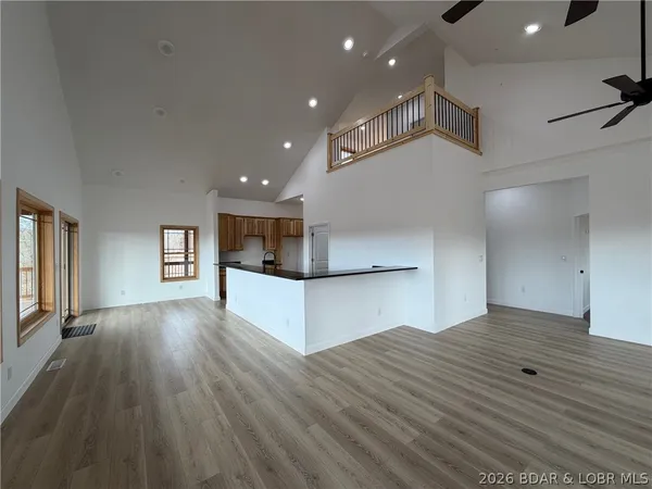 $725,000 | 1378 Full Gallop Lane, Roach, MO 65787