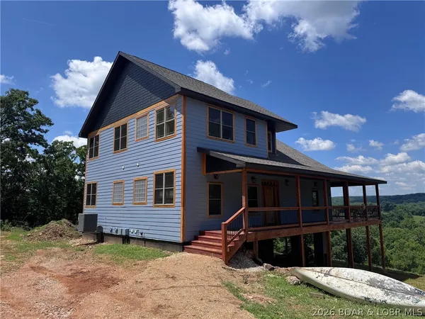 $725,000 | 1378 Full Gallop Lane, Roach, MO 65787