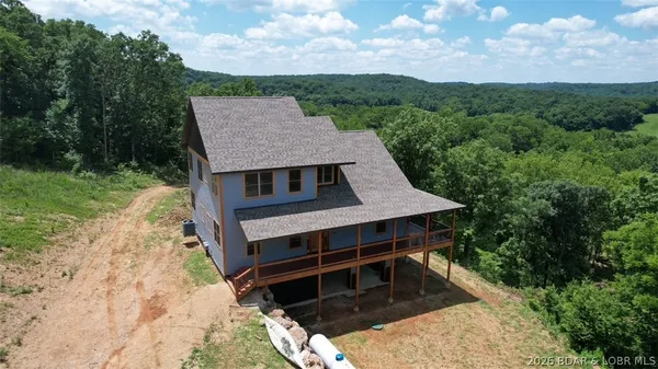 $725,000 | 1378 Full Gallop Lane, Roach, MO 65787