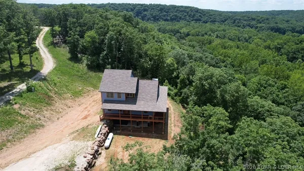 $725,000 | 1378 Full Gallop Lane, Roach, MO 65787