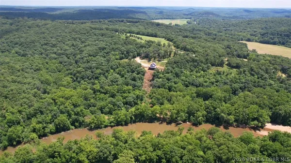 $725,000 | 1378 Full Gallop Lane, Roach, MO 65787