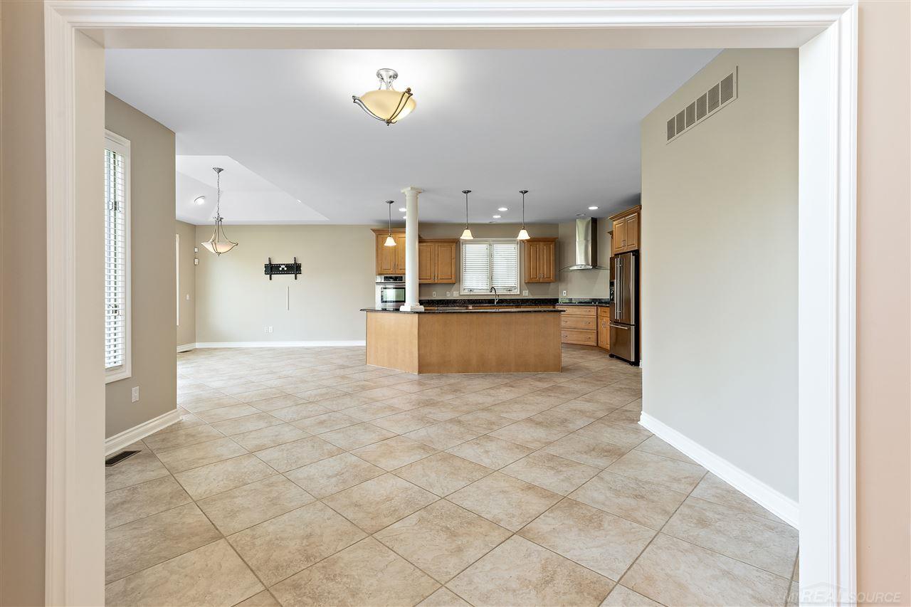 1158 Rochelle Park Drive Rochester Hills, MI 48309 - Photo 25 of 59