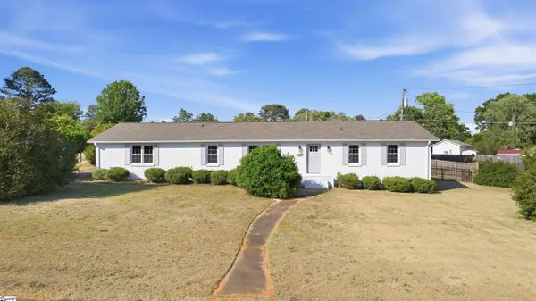 $265,000 | 117 Hendrix Drive, Boiling Springs, SC 29316