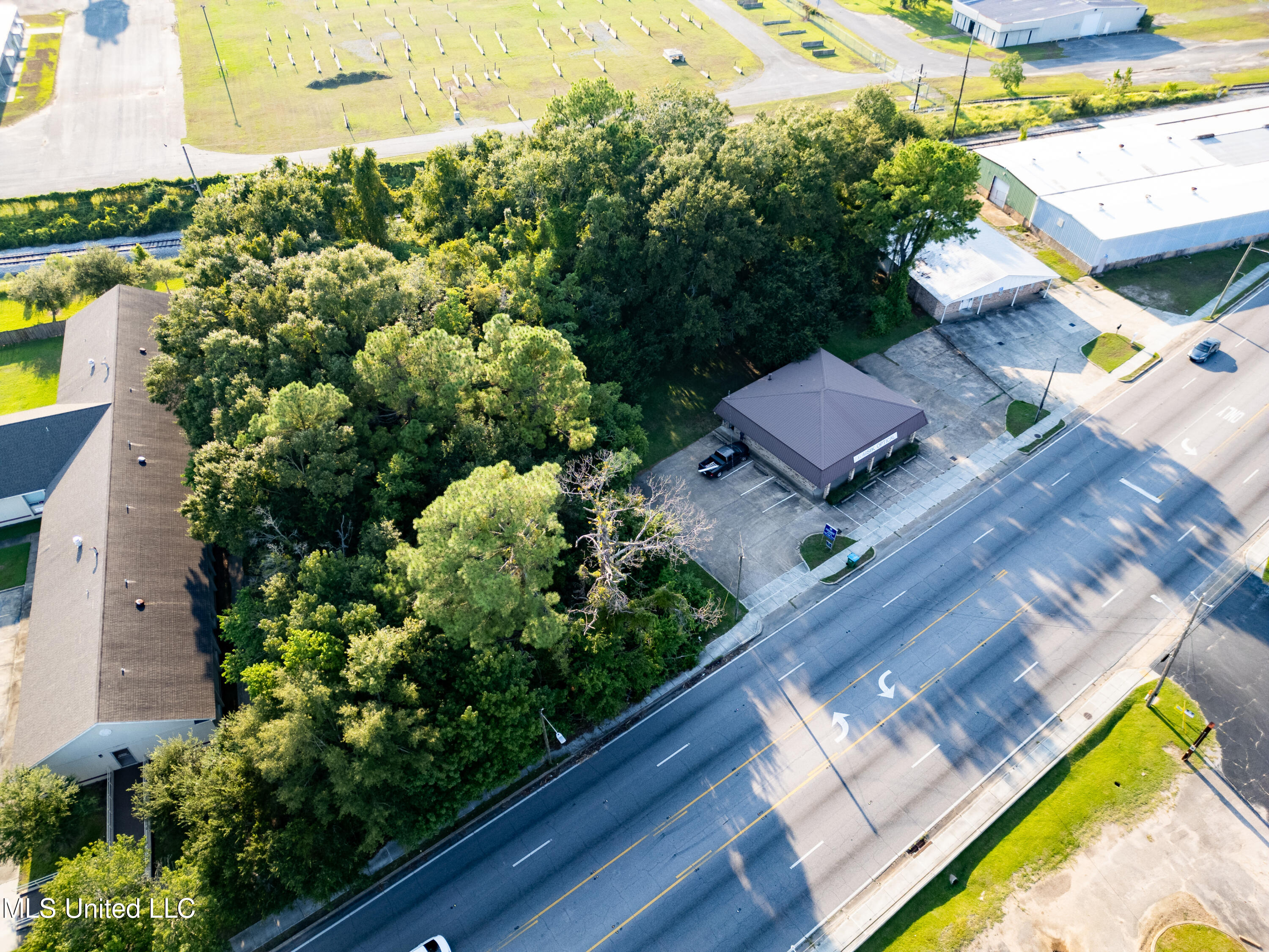 Main Street Moss Point, MS 39563 - Photo 5 of 5 DJI_0270