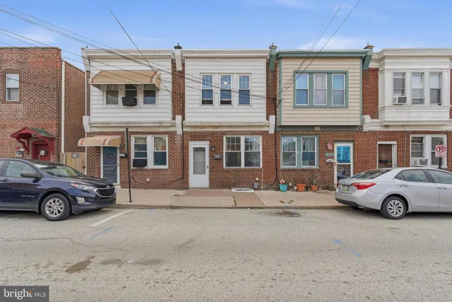 $234,900 | 1421 Eleventh Street, Crum Lynne, PA 19022