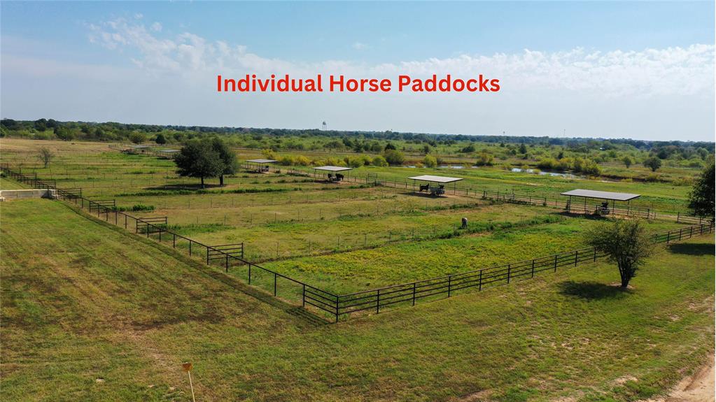 307 Sun Valley Mabank, TX 75147 - Photo 22 of 32 Individual Horse Paddocks