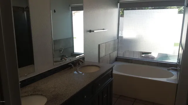 $2,350 | 2910 East Brookwood Court, Phoenix, AZ 85048