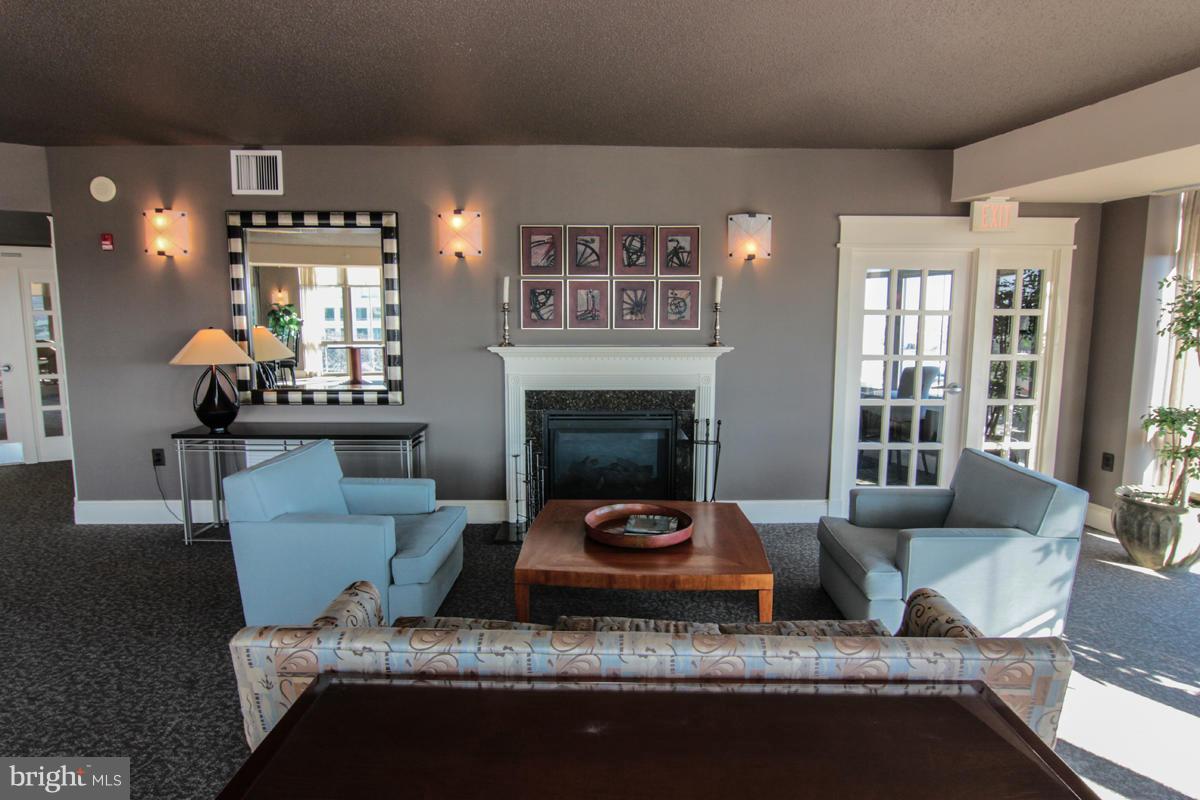 11800 Sunset Hills Road, Unit 813 Reston, VA 20190 - Photo 21 of 28 Interior (General)