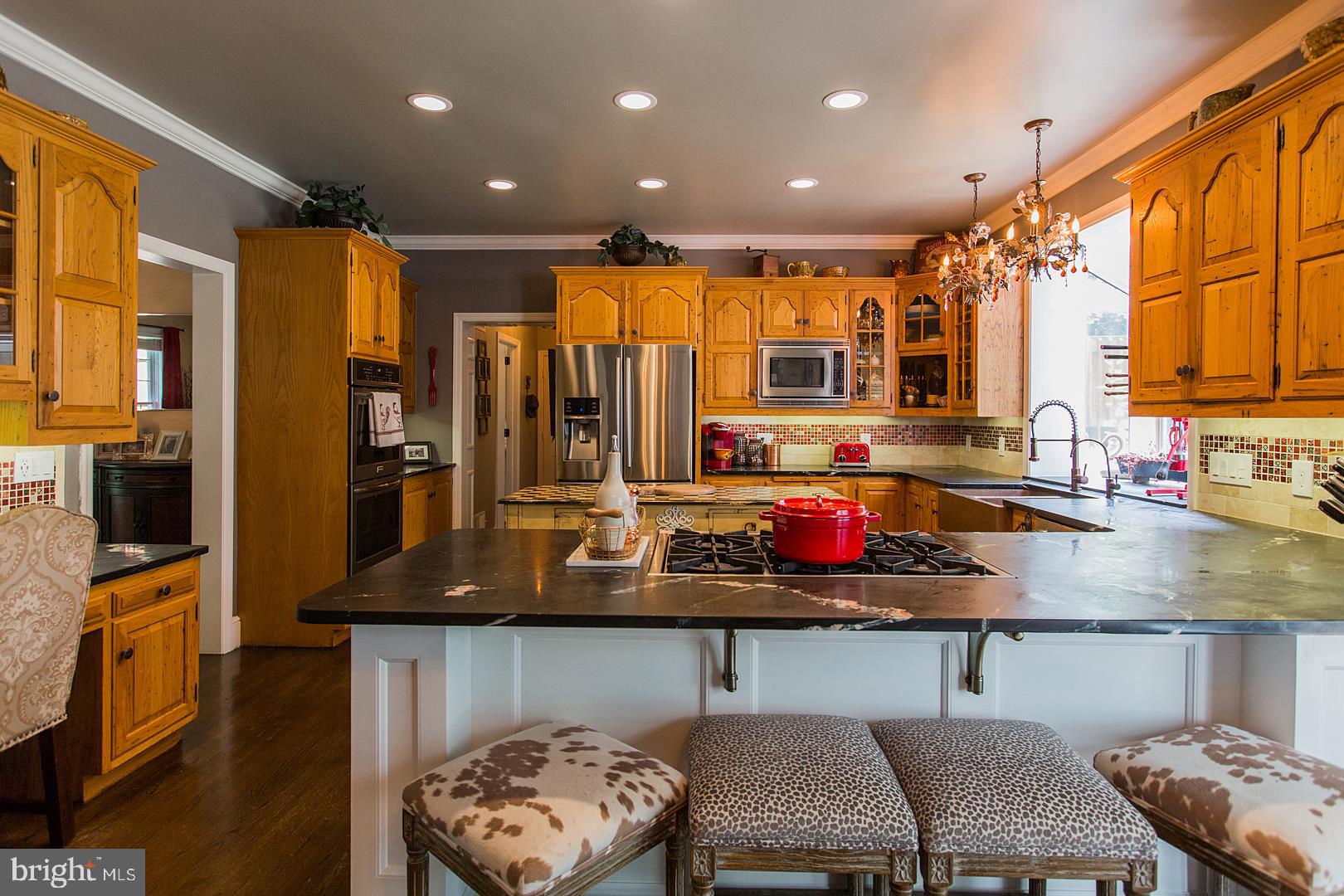 1079 Hunters Path Lancaster, PA 17601 - Photo 15 of 80