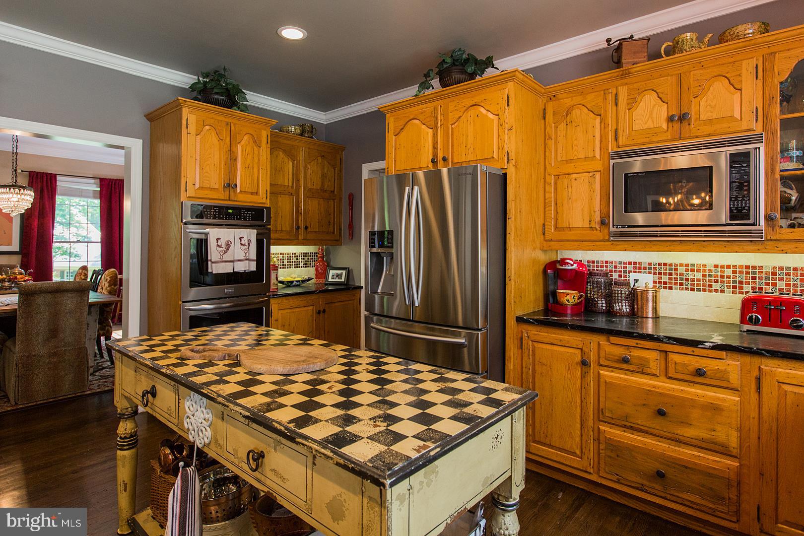 1079 Hunters Path Lancaster, PA 17601 - Photo 8 of 80