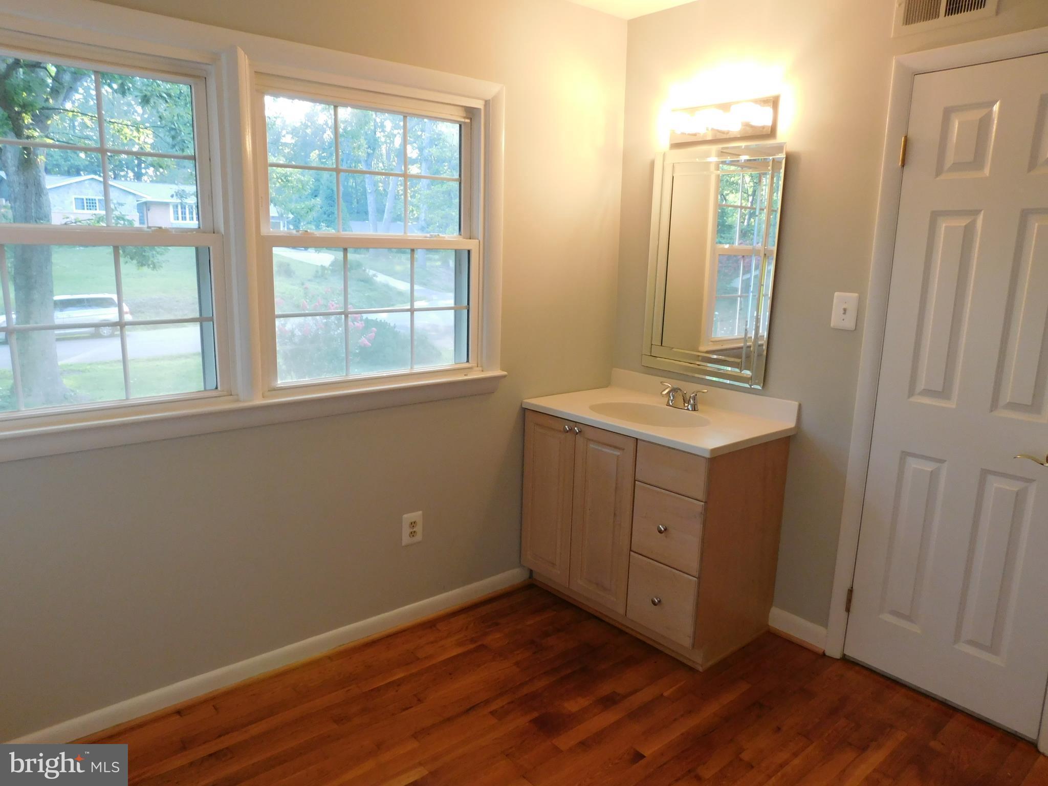 2404 Old Trace Lane Reston, VA 20191 - Photo 13 of 30 Second Sink Area of Master