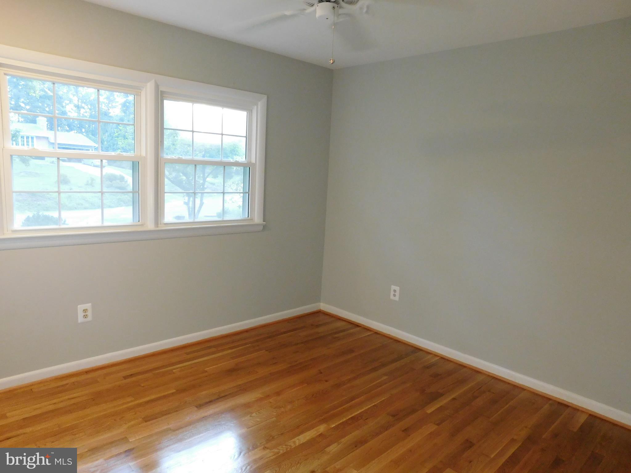 2404 Old Trace Lane Reston, VA 20191 - Photo 16 of 30 2nd Bedroom