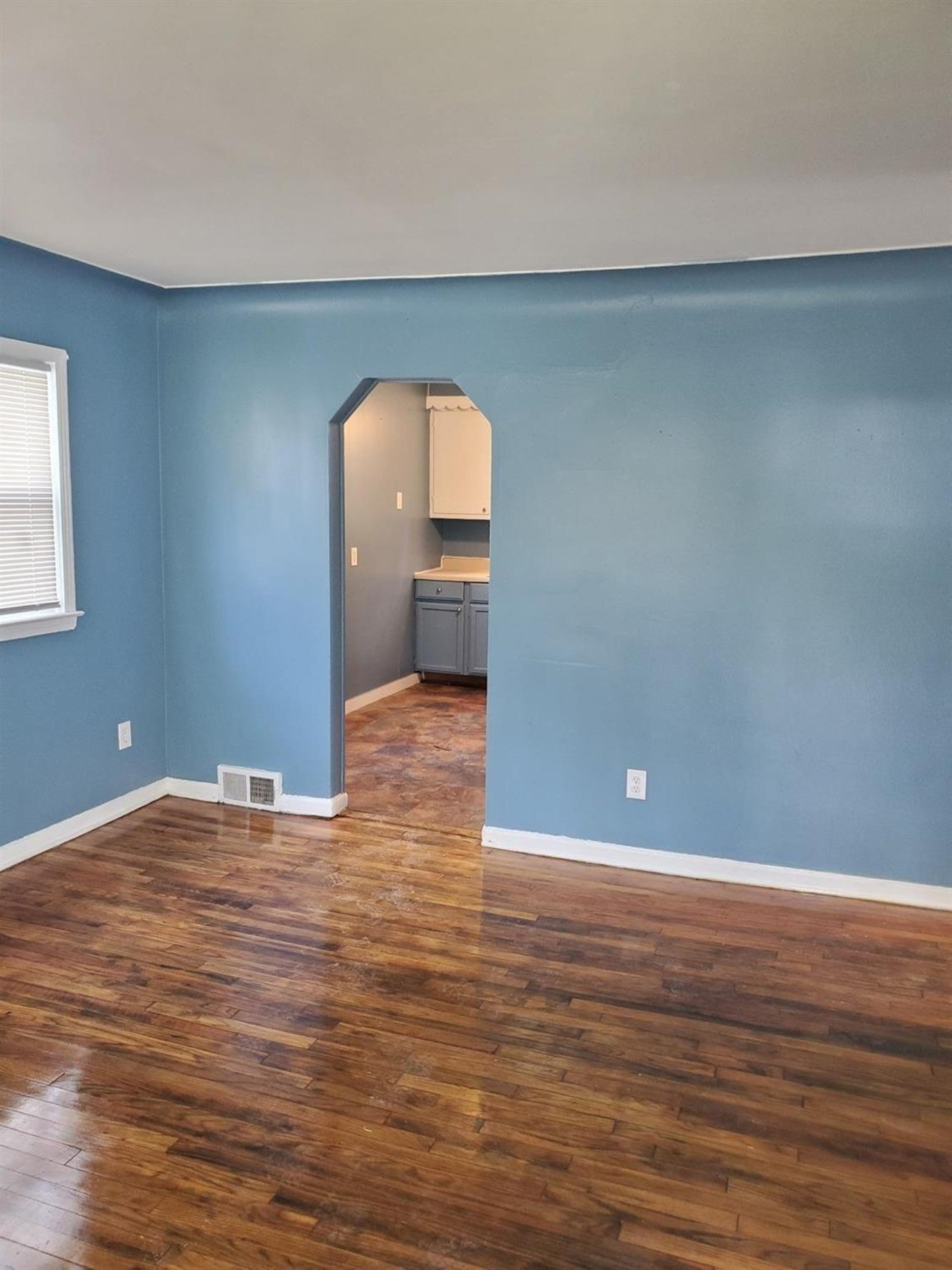 26227 Colgate Street Inkster, MI 48141 - Photo 3 of 17 Photo 3
