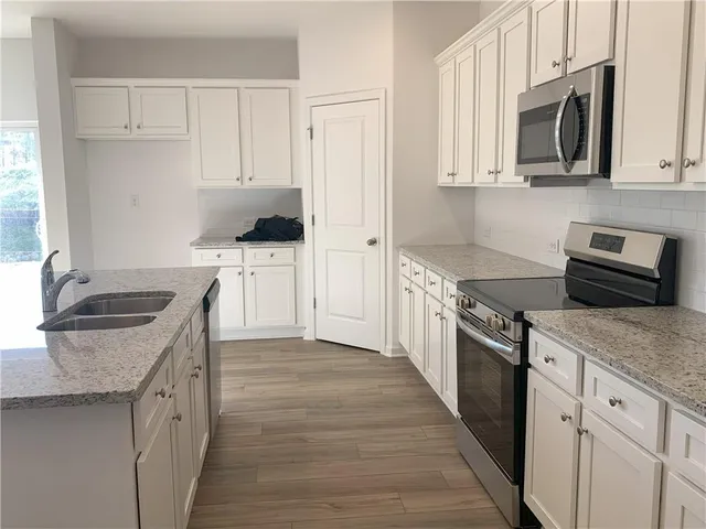 $2,600 | 921 Summer Rain Way, Acworth, GA 30102