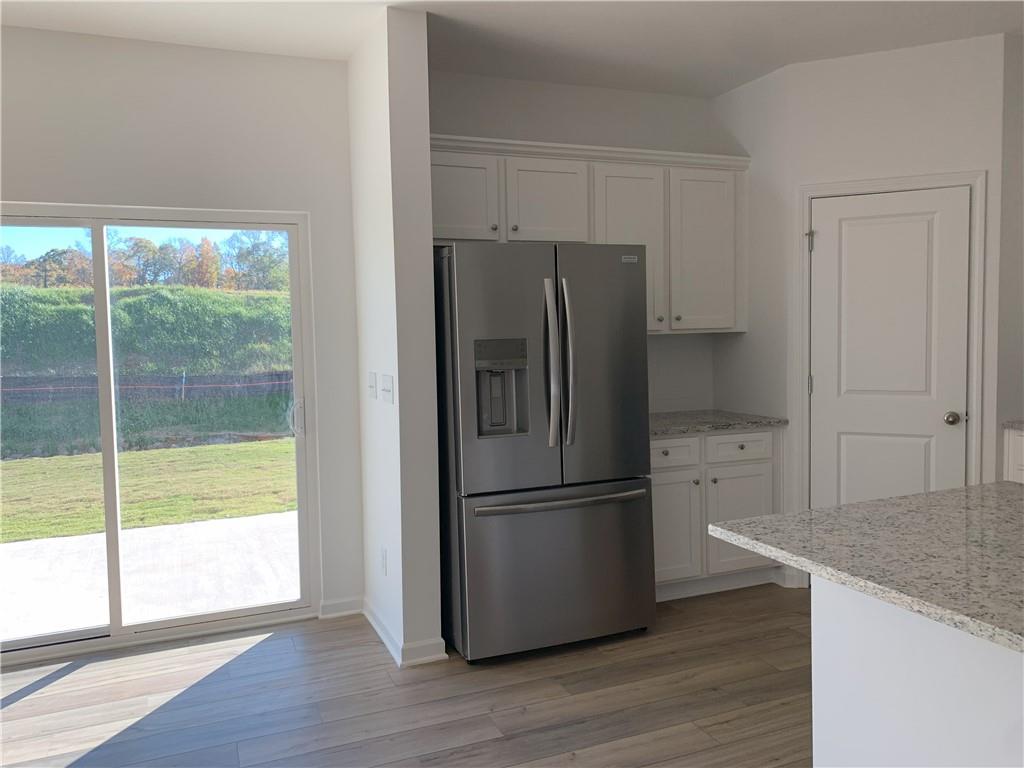 921 Summer Rain Way Acworth, GA 30102 - Photo 8 of 23